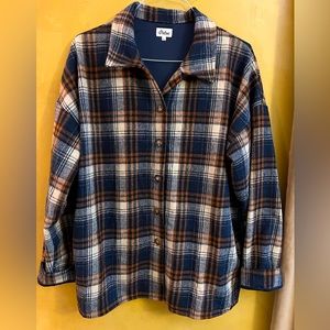 Campfire Nights Plaid Shacket in Navy- Size XL- New without tags